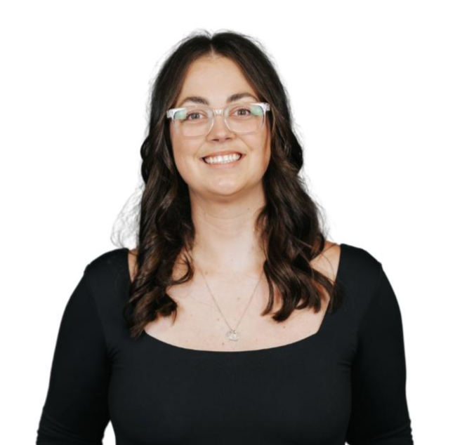 https://www.ryansean.d.advancewebsites.com/userfiles/media/default/1063/2412110356216759fc7568a04corry-headshots-1.jpg